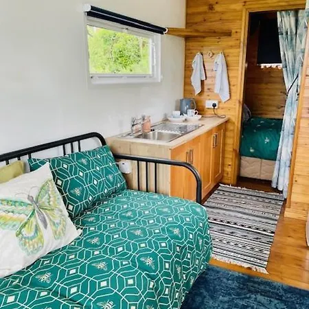 אתר קמפינג The Haycart