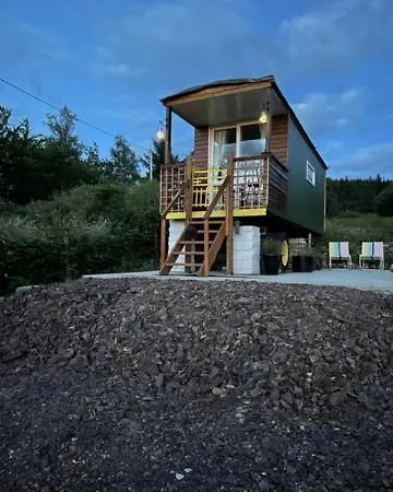 אתר קמפינג The Haycart