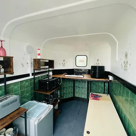 营地 The Haycart *