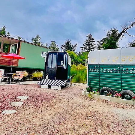 The Haycart Kemp Tobar Pheadair