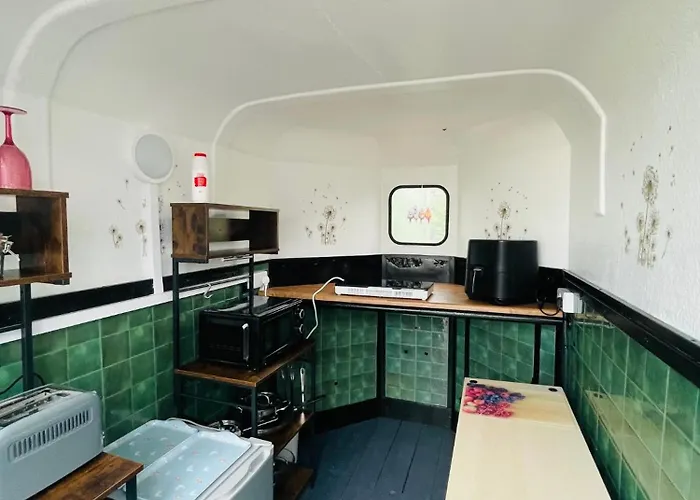 Кемпинг The Haycart *